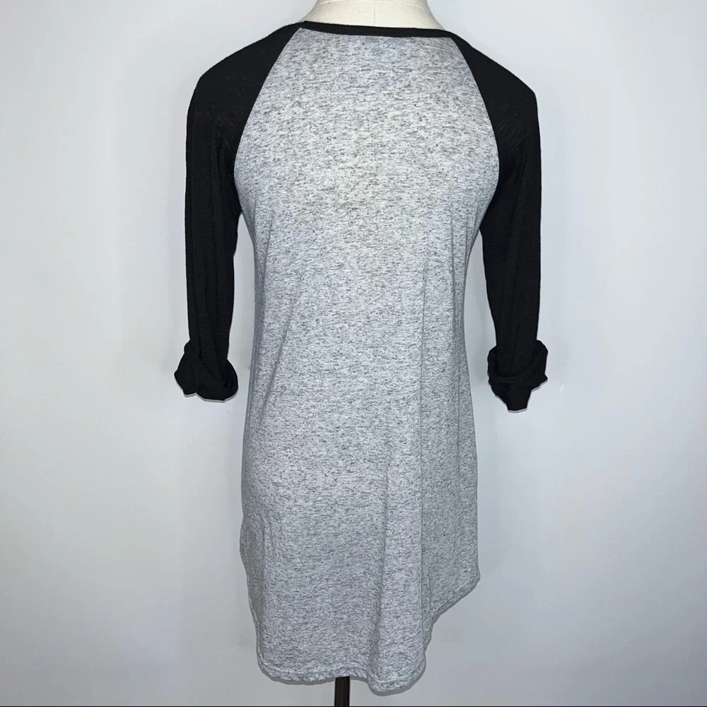 MOA MOA Gray Black Crew Neck Raglan Shirt Small Aztec Front Pocket - Picture 9 of 12